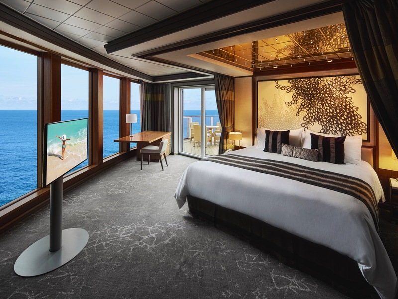 The Haven Deluxe Owner's Suite with Large Balcony